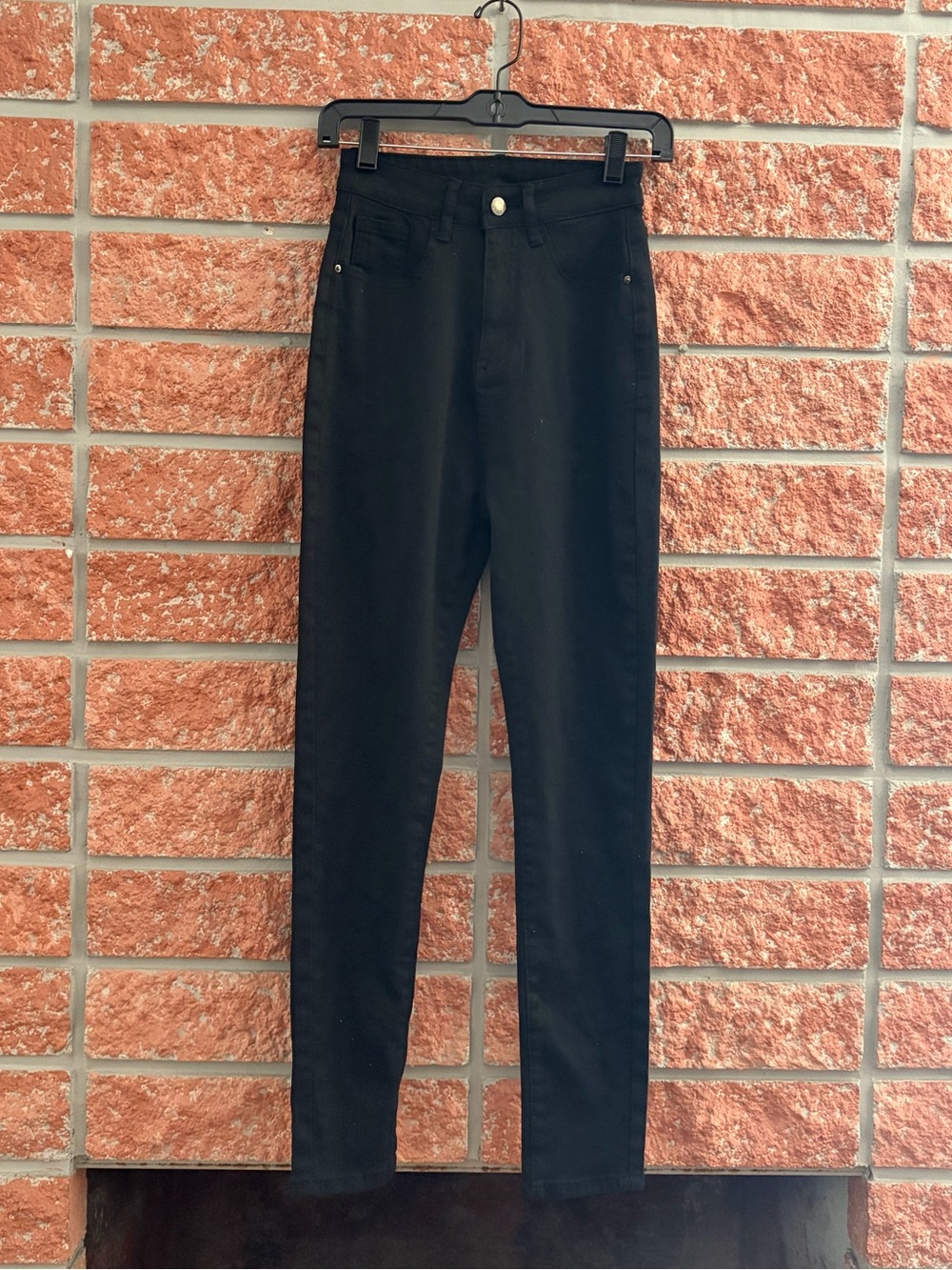 Black High-Waist Skinny Jeans